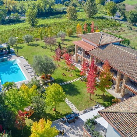 Agriturismo Corte Aurea Desenzano del Garda Luaran gambar