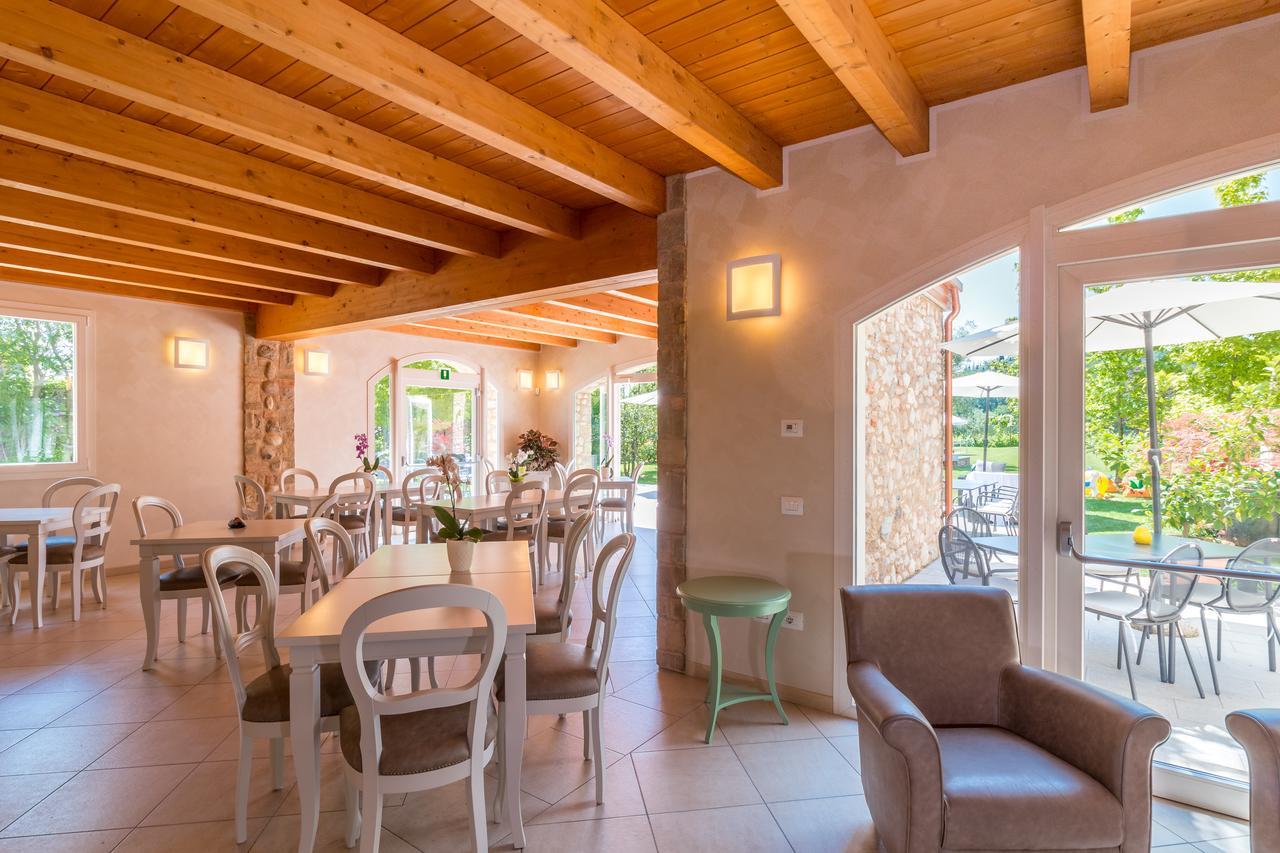Agriturismo Corte Aurea Desenzano del Garda Luaran gambar