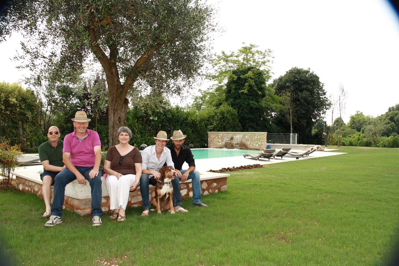 Agriturismo Corte Aurea Desenzano del Garda Luaran gambar