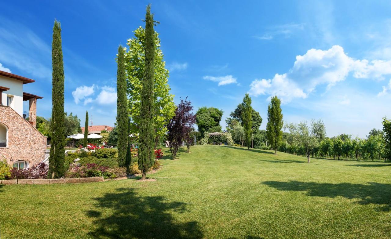 Agriturismo Corte Aurea Desenzano del Garda Luaran gambar